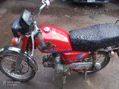 HONDA CD 80